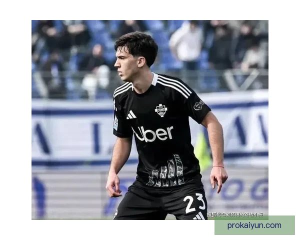 曼城转会策略逐渐明晰,投资年轻才俊,竞争力提升值得关注 曼城转会策略逐渐明晰,投资年轻才俊,竞争力提升值得关注