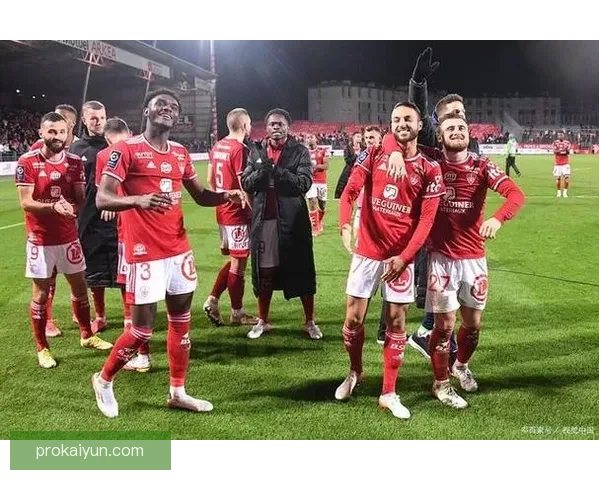 布雷斯特近期联赛战绩稳健，表现值得关注。